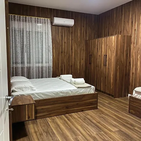 Stefanias Tirana