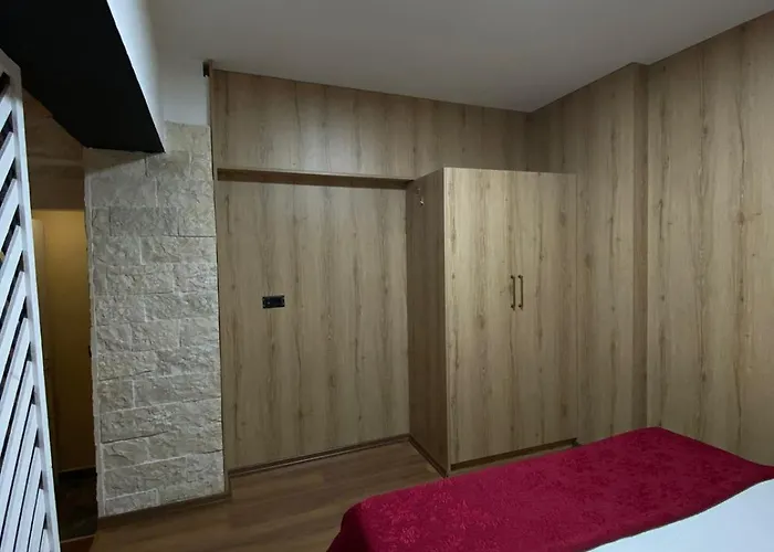 Apartament Stefanias