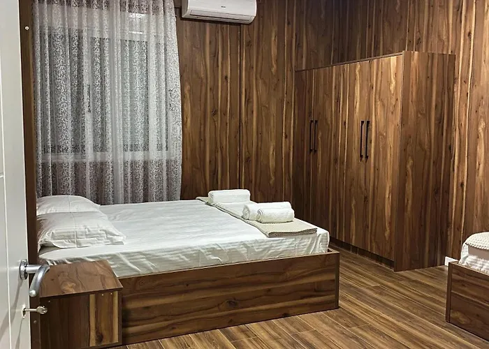 Stefanias Tirana